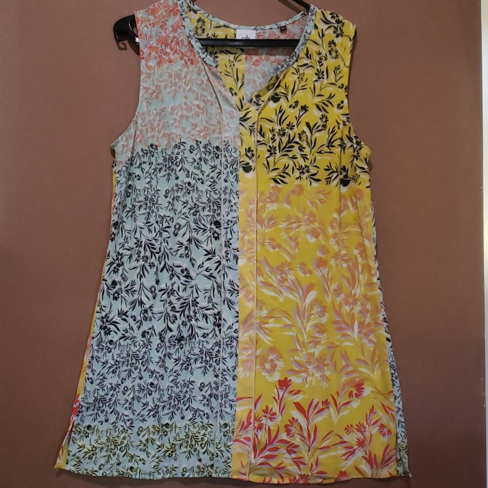 Cabi sleeveless top blouse Size M